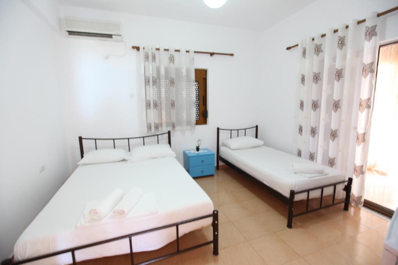 Hotel Lagjini Lukova Kültér fotó