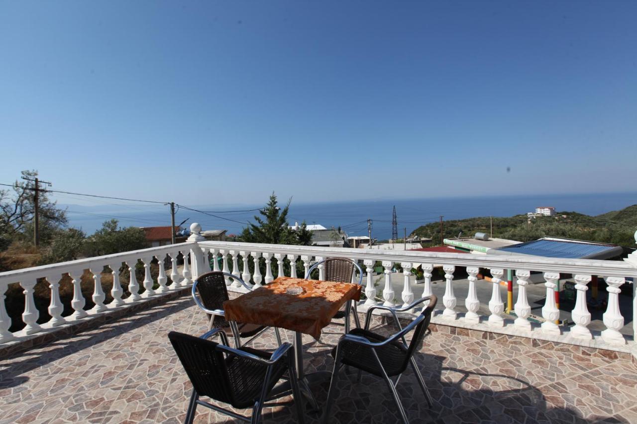 Hotel Lagjini Lukova Kültér fotó