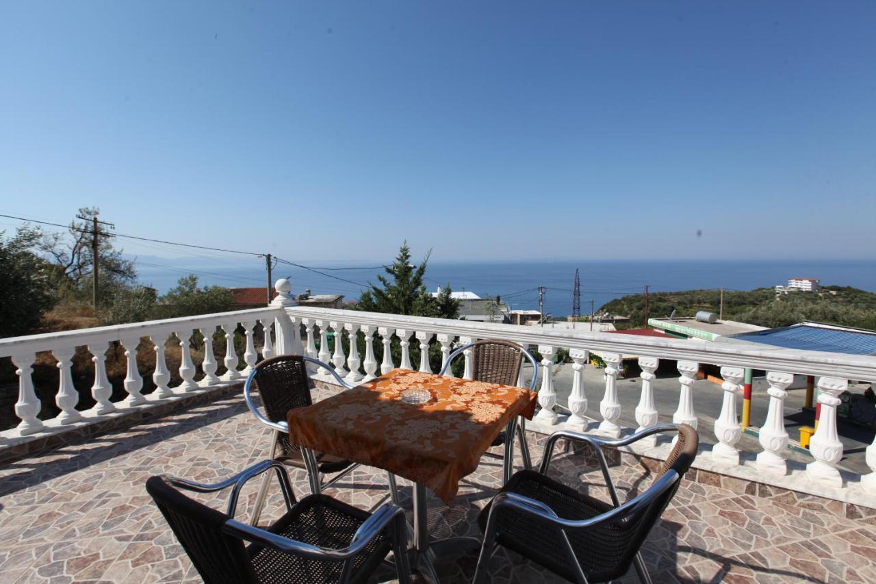 Hotel Lagjini Lukova Kültér fotó