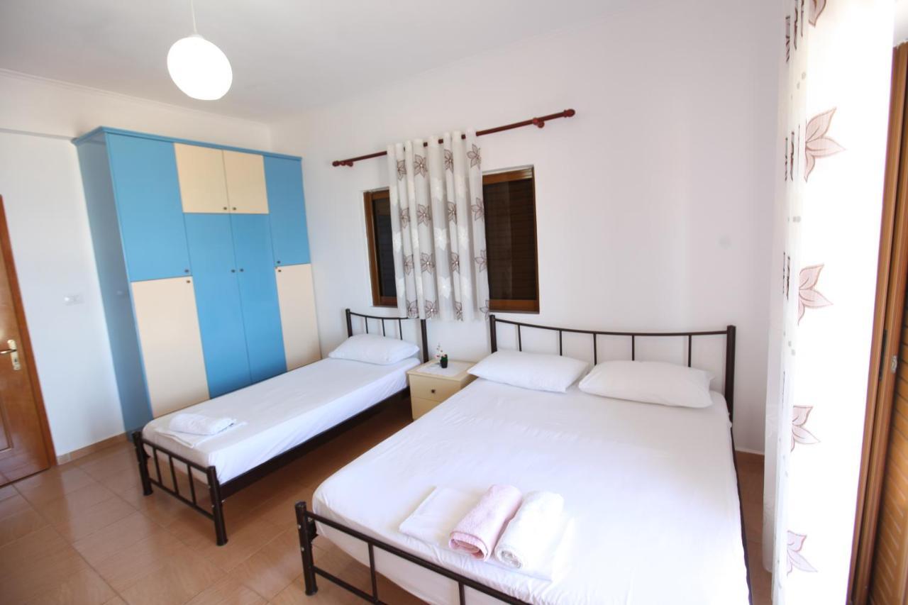 Hotel Lagjini Lukova Kültér fotó
