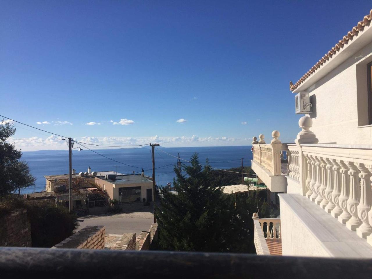 Hotel Lagjini Lukova Kültér fotó
