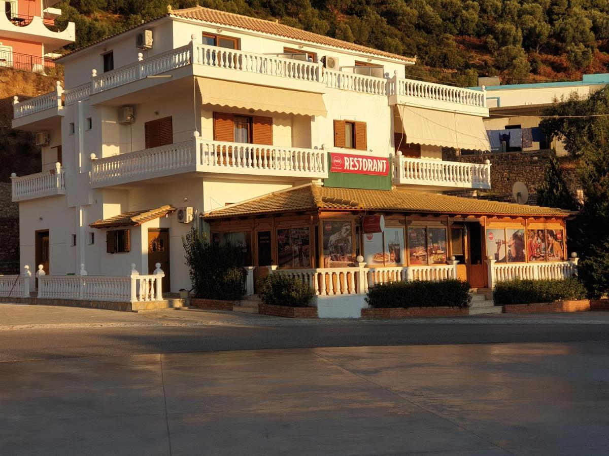 Hotel Lagjini Lukova Kültér fotó