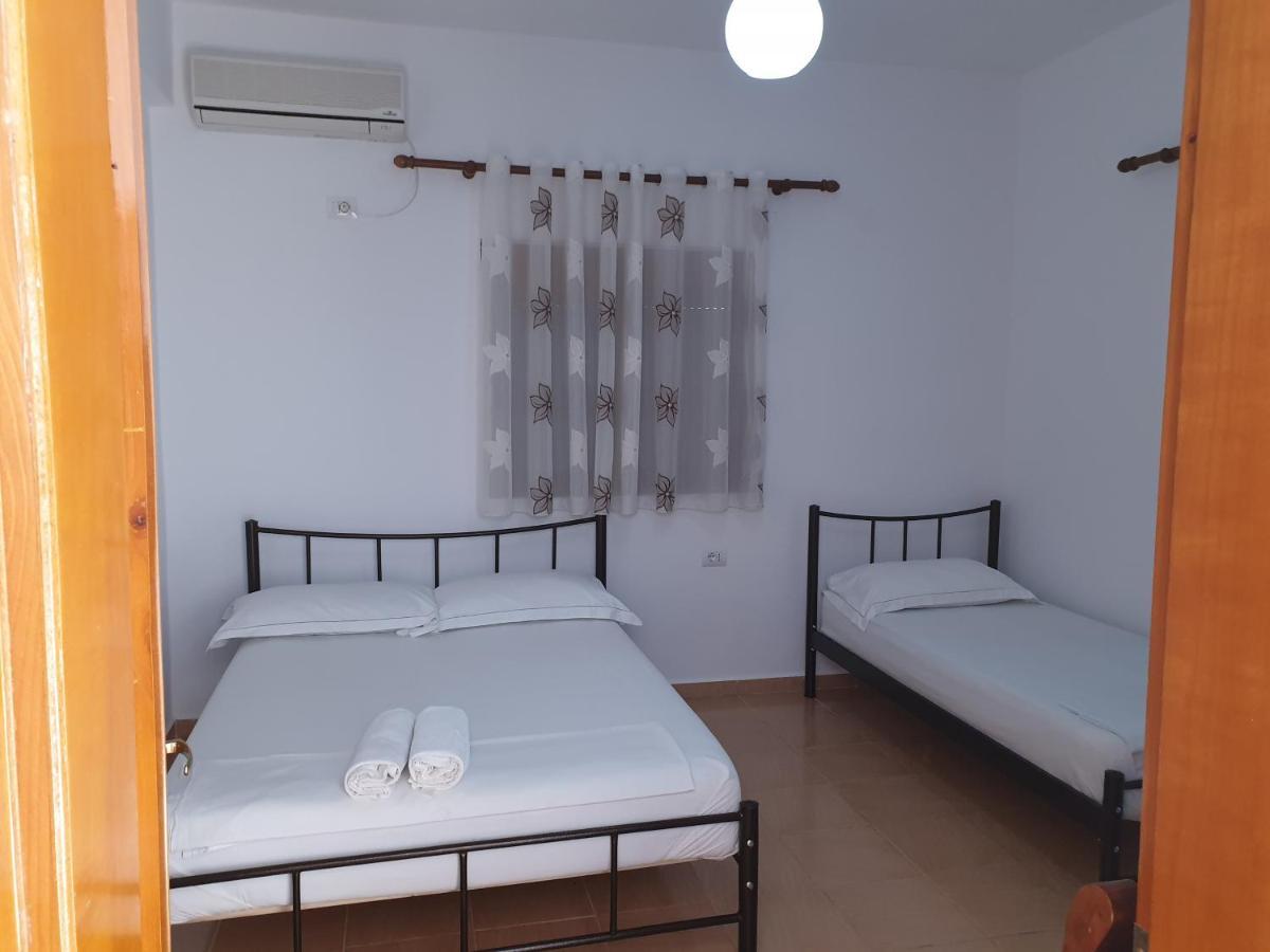 Hotel Lagjini Lukova Kültér fotó